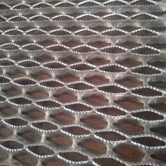  Walkway Channel Grip Strut Perforated Metal  Plank Grating 