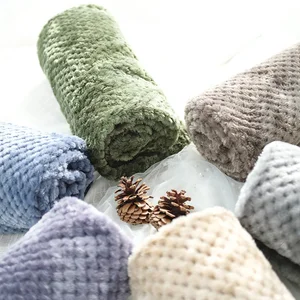 Image of Soft Coral Fleece Pet Winter Blanket Dogs Puppy Blanket Cat Blankets