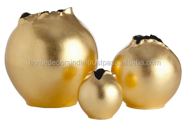 Brasss Vase Leaf style.png