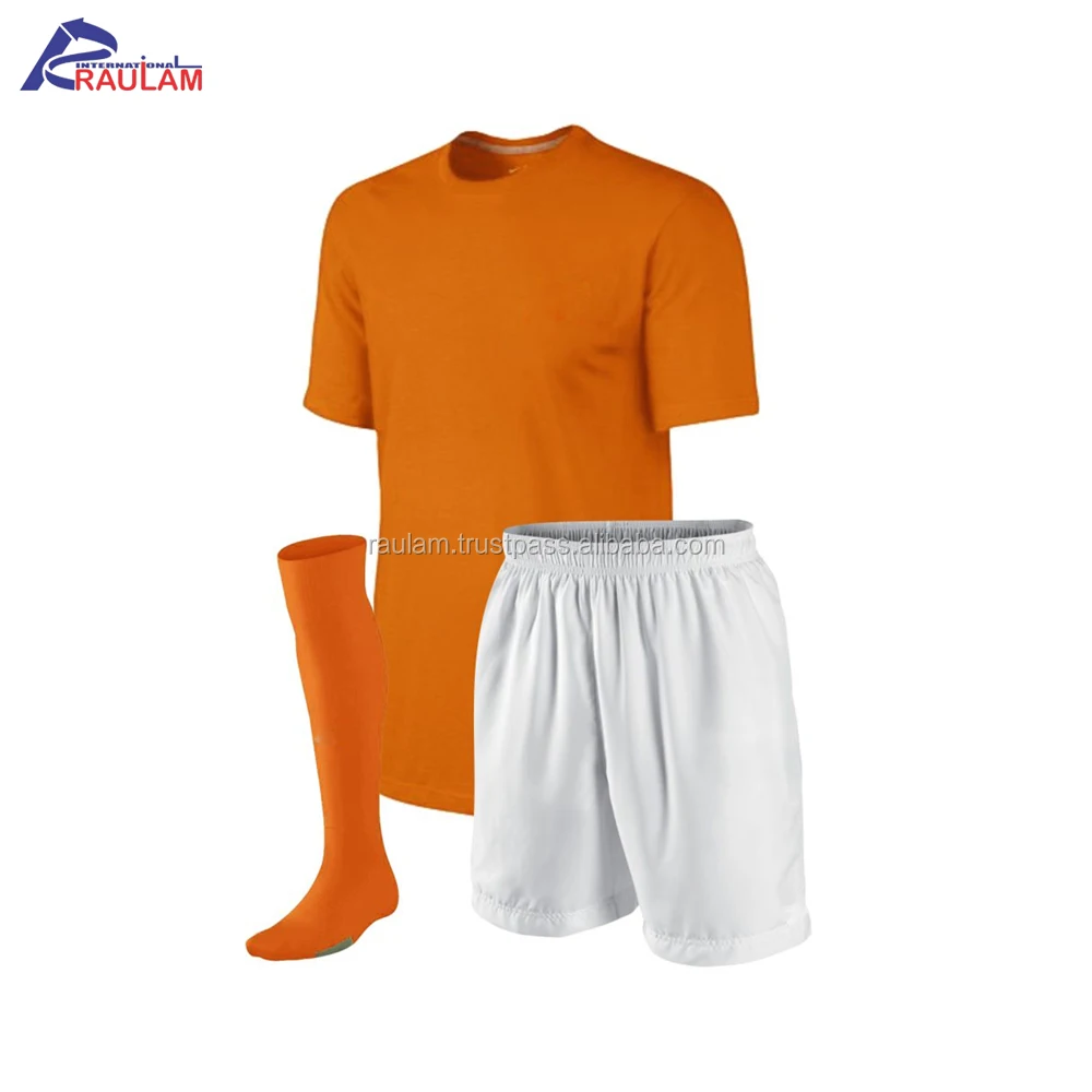 Wholesale Soccer Football Uniform 100 Polyester Blue Color O Neck Half