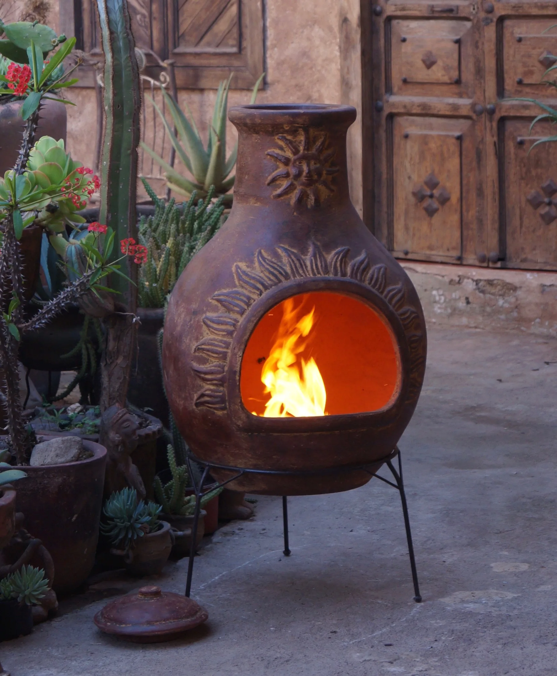 Xl Mexicain Pierre Chimenea Soleil Design Avec Base En Fer Grille support pour cheminée mexicaine Mexico Trade Center