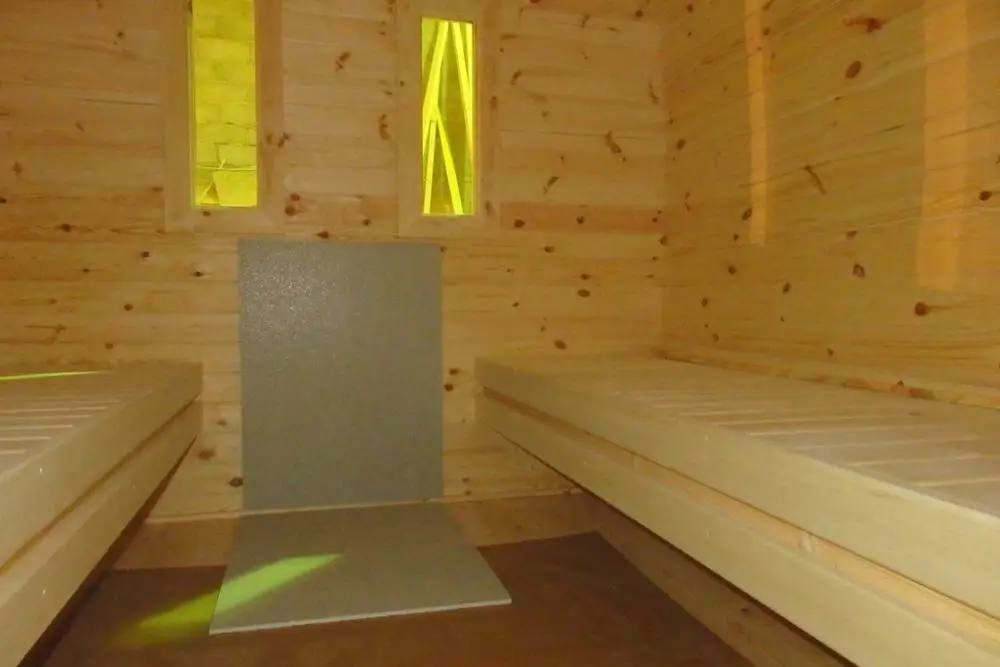 
2018 Design Prefab Wooden Outdoor Sauna Barrel Fass Sauna Bus 