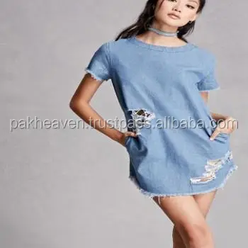 long frayed hem jeans