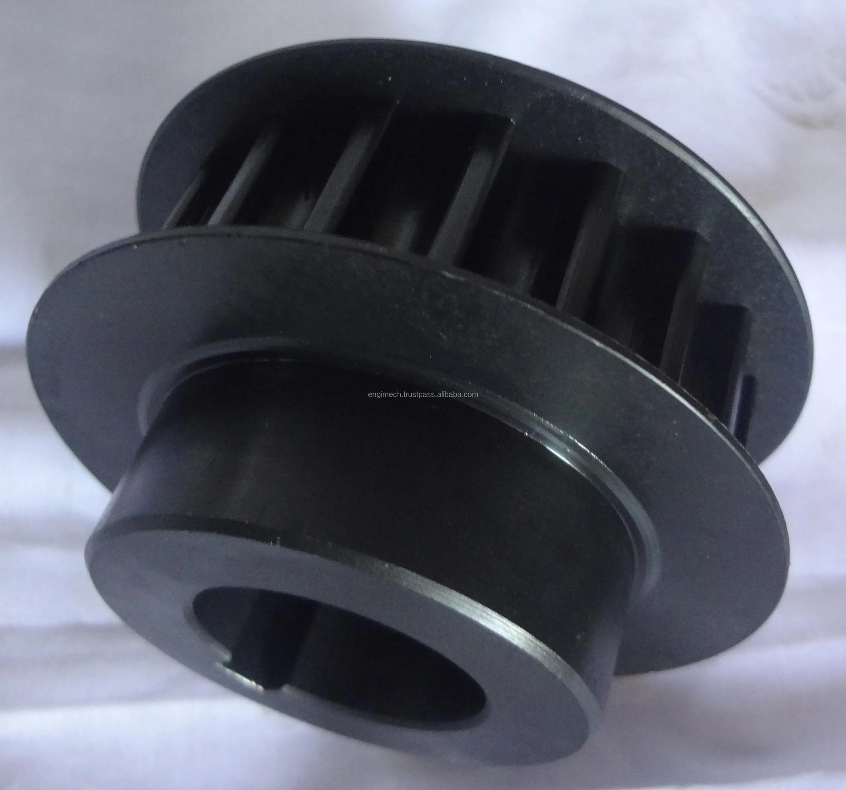 Timing Belt Pulley Made In Standard Alloys As Per Customize Requirement