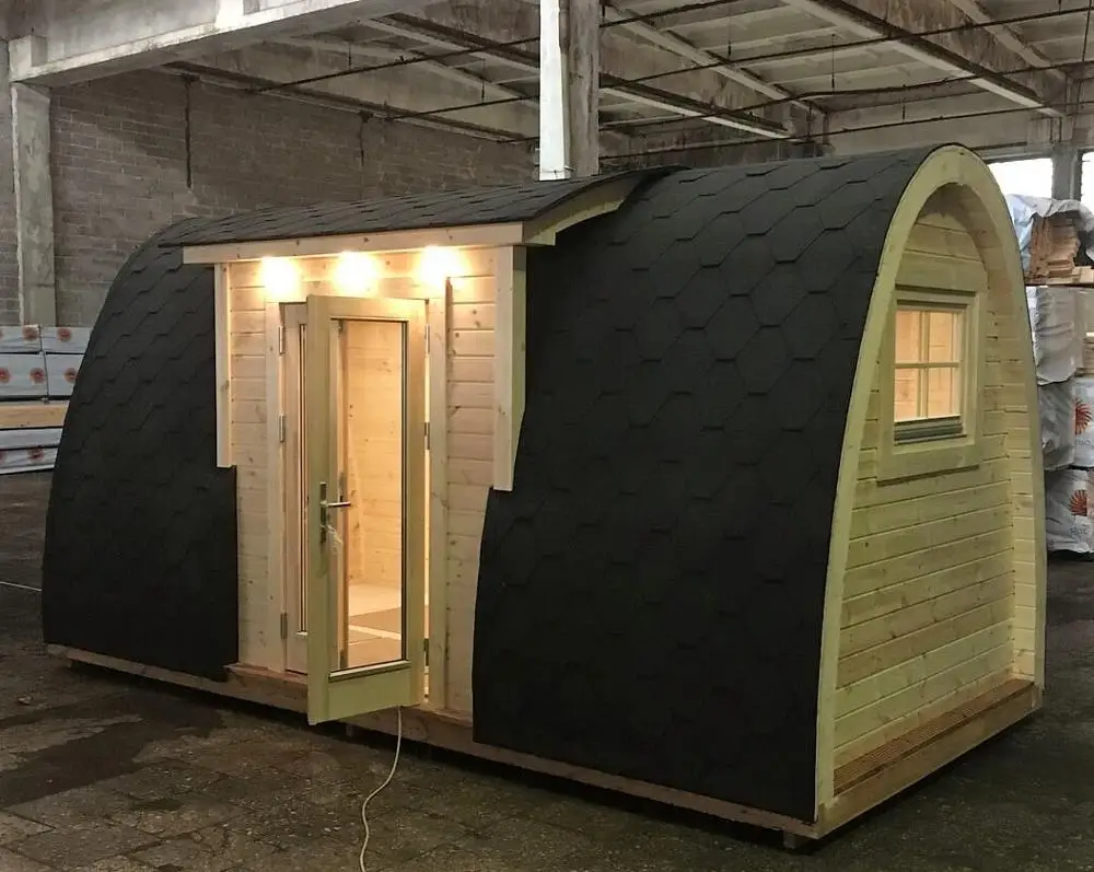 
Insulated Camping Pod with side entrance 