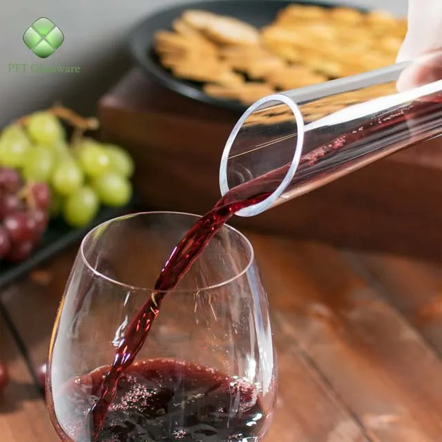 Hot Selling High Quality Handmade Mouth blown Long Neck 47.25 oz./1300ml Wine Glass Decanter.jpg