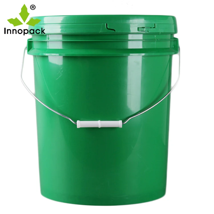 plastic pails and lids