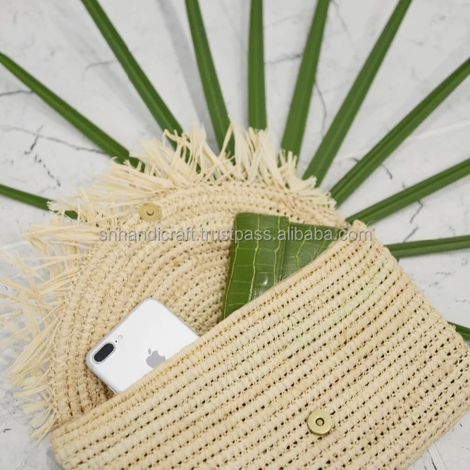 raffia clutch purse