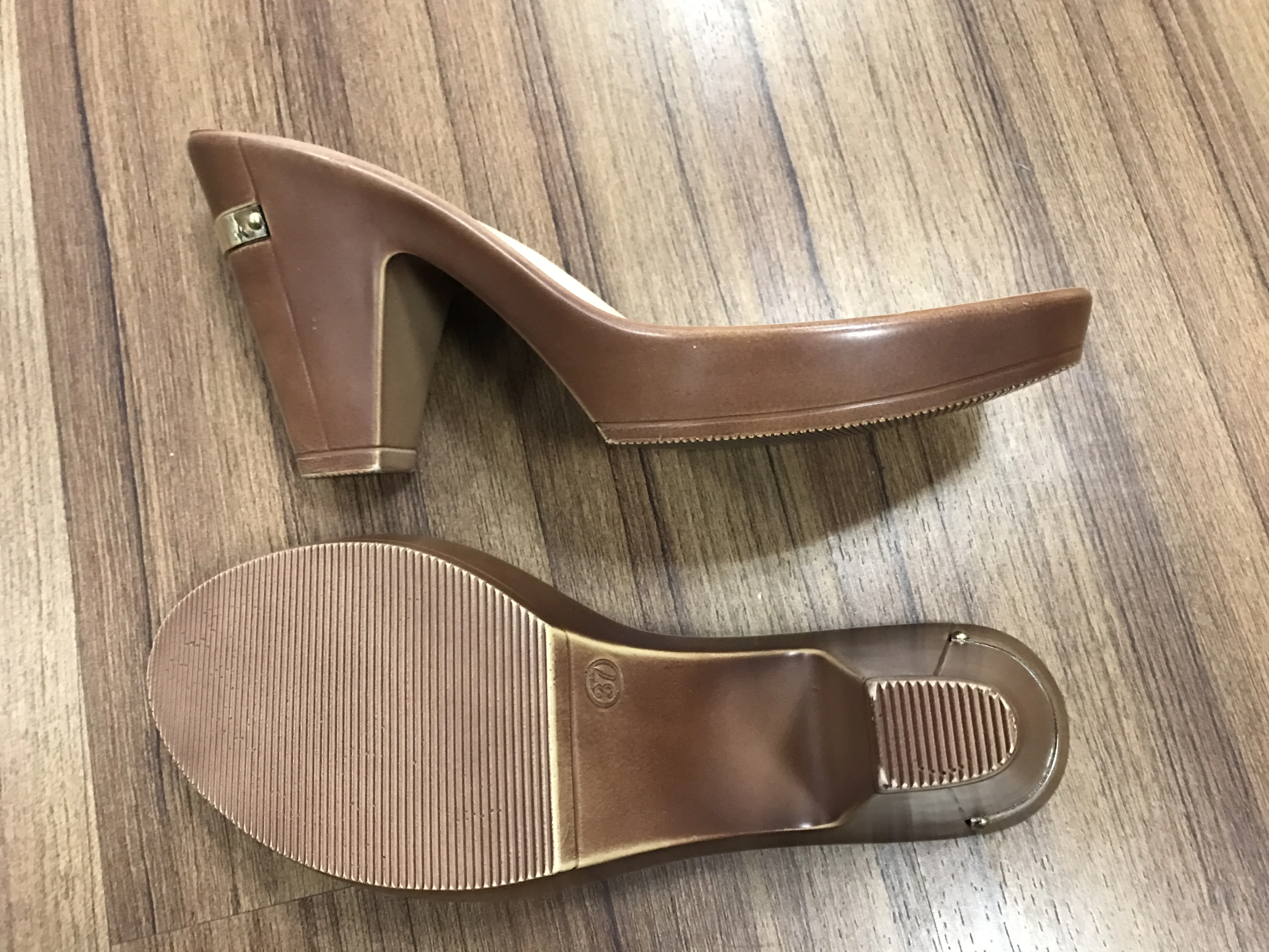 Manufacture Pu Material High Heel Soles - Buy Shoe Soles,Wedge Outsole ...