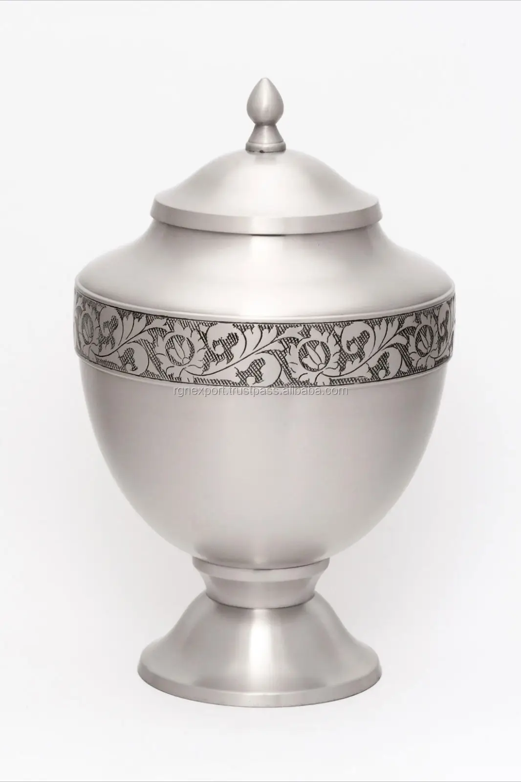 Memorial American Style Cremation Urn By Rgn Exports Manufacturer Of