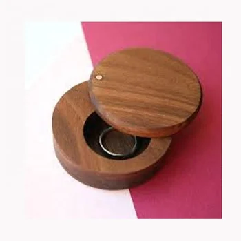 round ring box