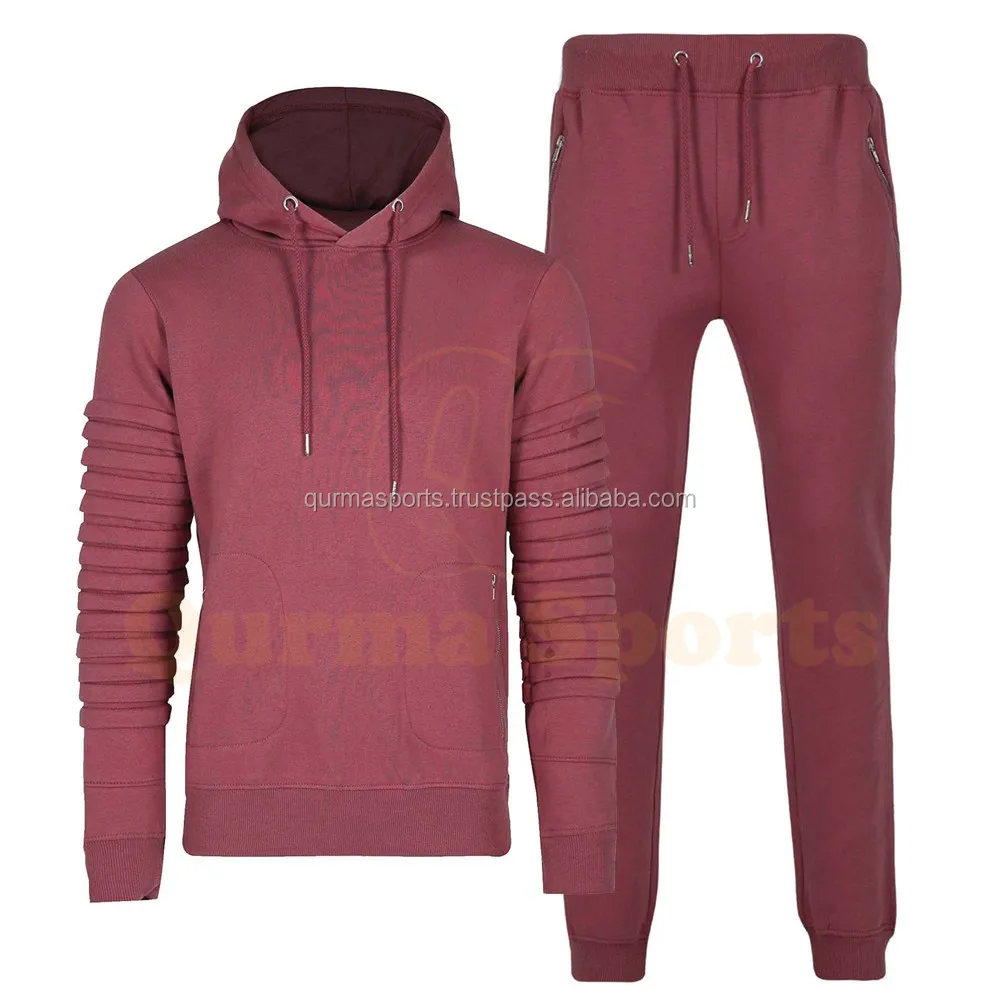 Флисовый спортивный костюм