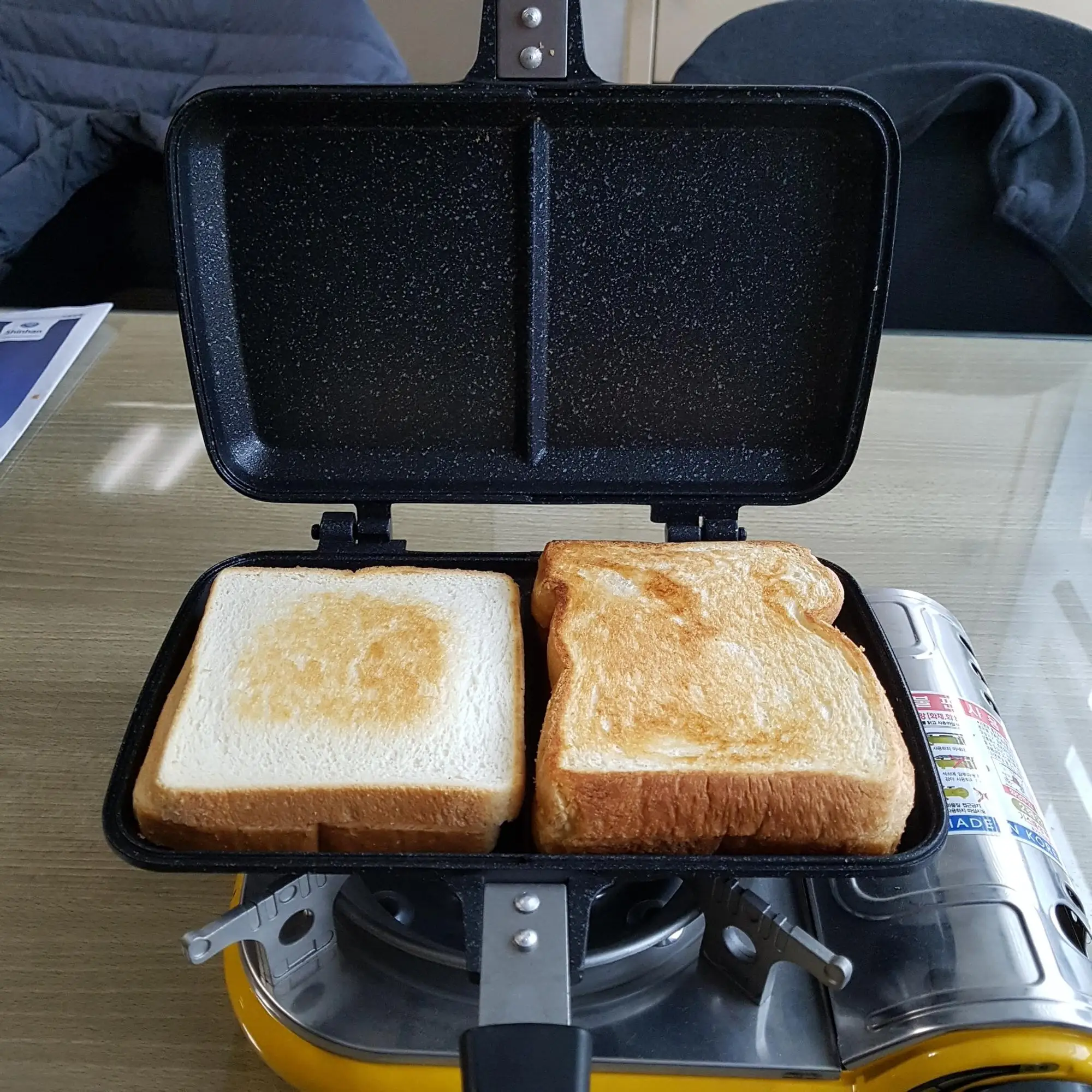 sandwich press pan