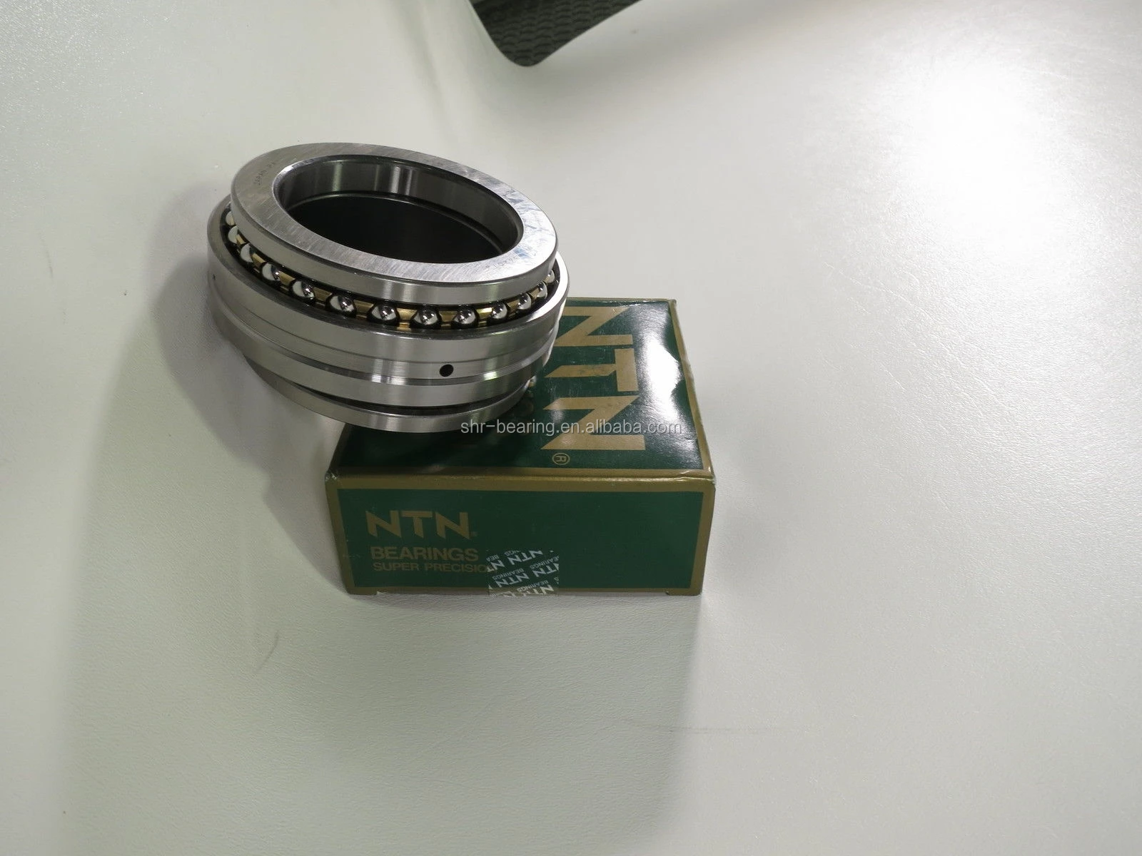 NTN Double Direction Angular Contact Thrust Ball Bearings 742018/GNP4