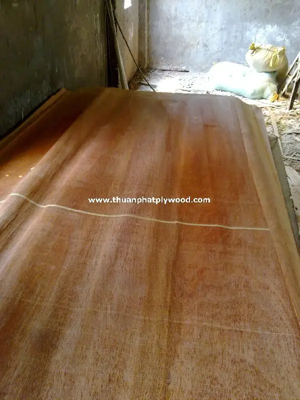 keruing face veneer.jpg