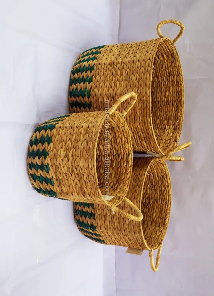 Cesta De Mimbre Con Mango Y La Tapa En Color Natural - Buy Cesta De