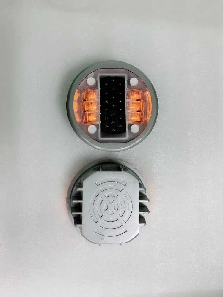 
Solar factory manufacturer ce double side round embedded aluminum road stud 