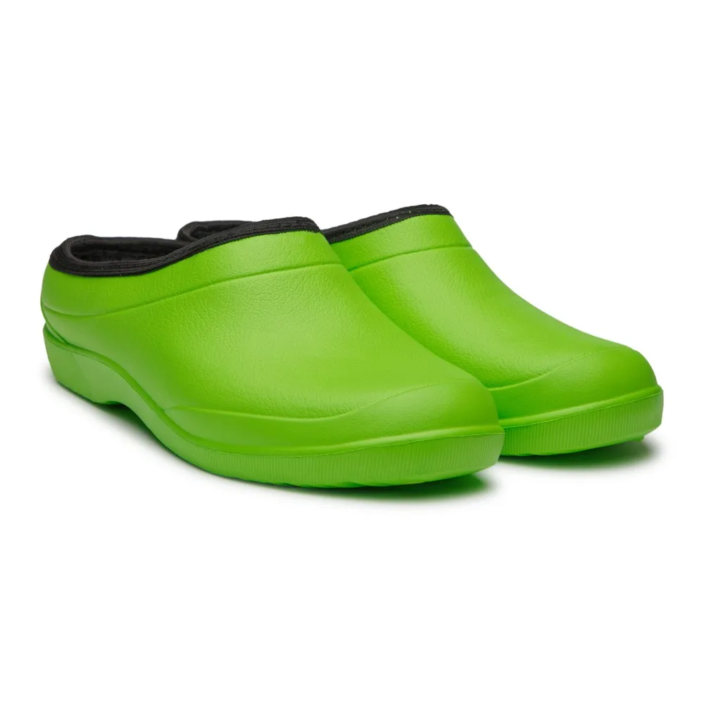 simple clogs for men