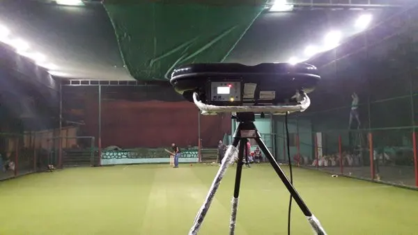 leverage master digi bowling machine price