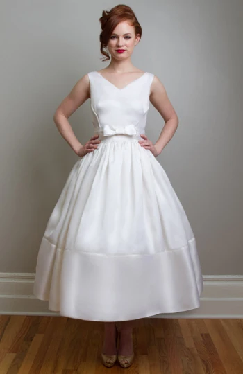 Sleeveless French Style Wedding Dress Vintage Inspired Full Circle