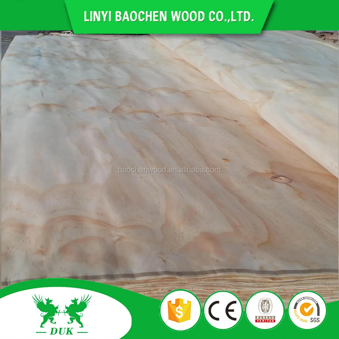 Rotary Cut Radiate Pine / Hardwood Core Veneer For Construction Plywood