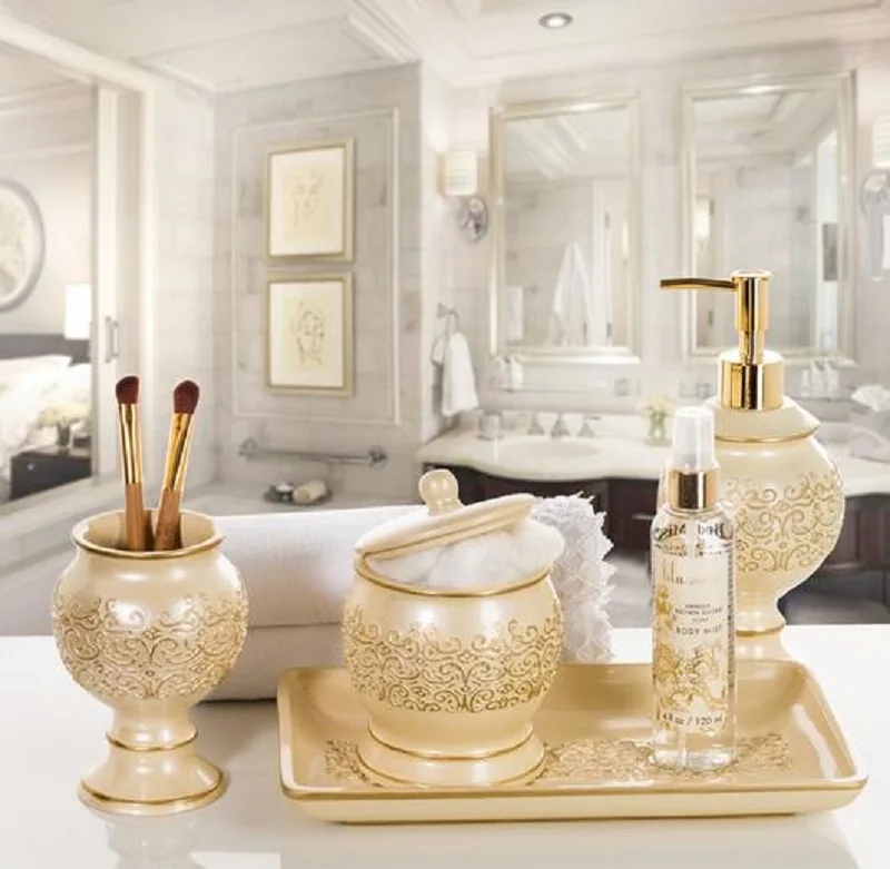 Royal Gold Resin Home Decorative Bathroom Set