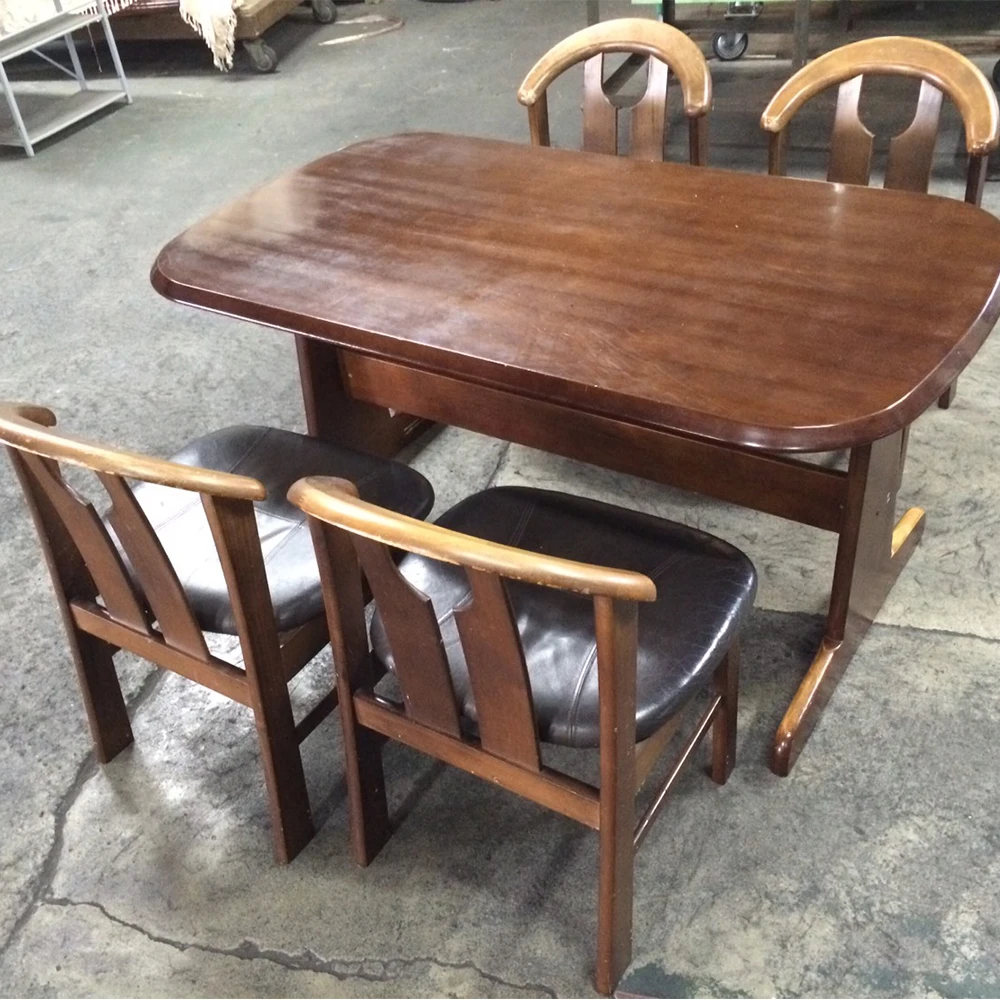 
Used furniture and miscellaneous goods made in Japan 