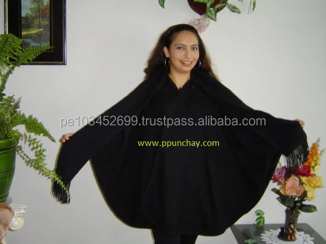 
Alpaca Ponchowith scarf Cape Peru Ppunchay 