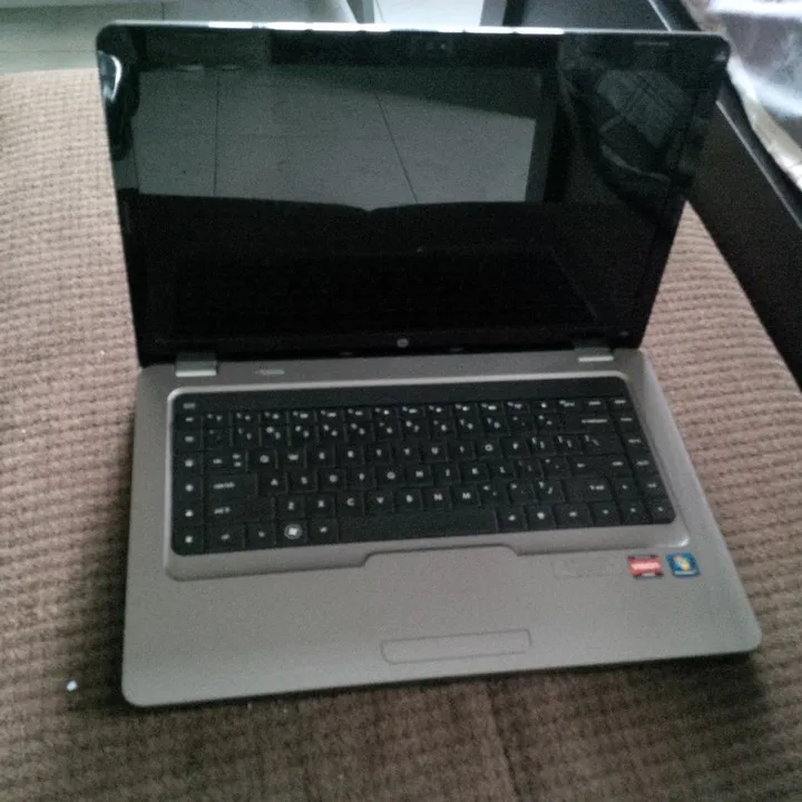 Clean Used Laptops / Refurbished Laptops For Sale - Buy Very Cheap Used