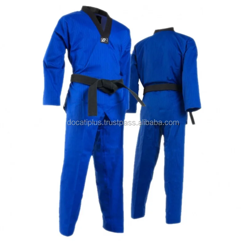 taekwondosuit1.jpg