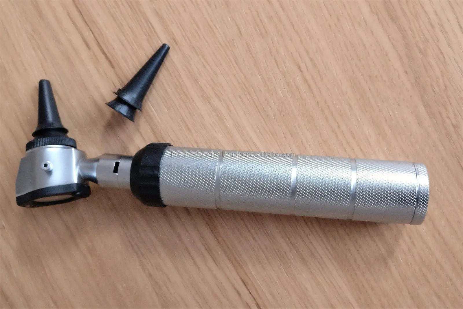 Diagnostic Otoscope Led With Spreadable Speculum Buy Diagnostic