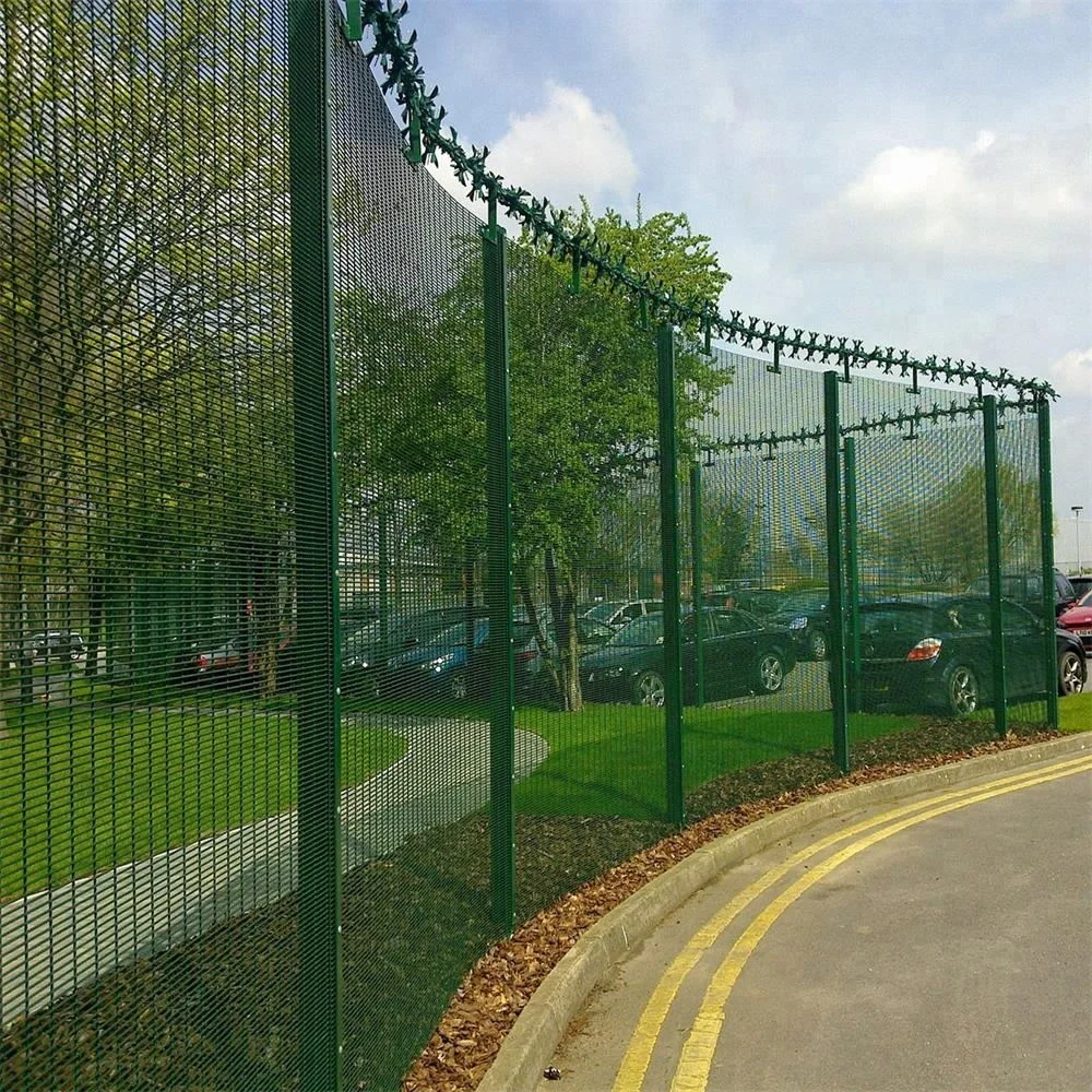 

3m high welding Anti-cut fencing, Green