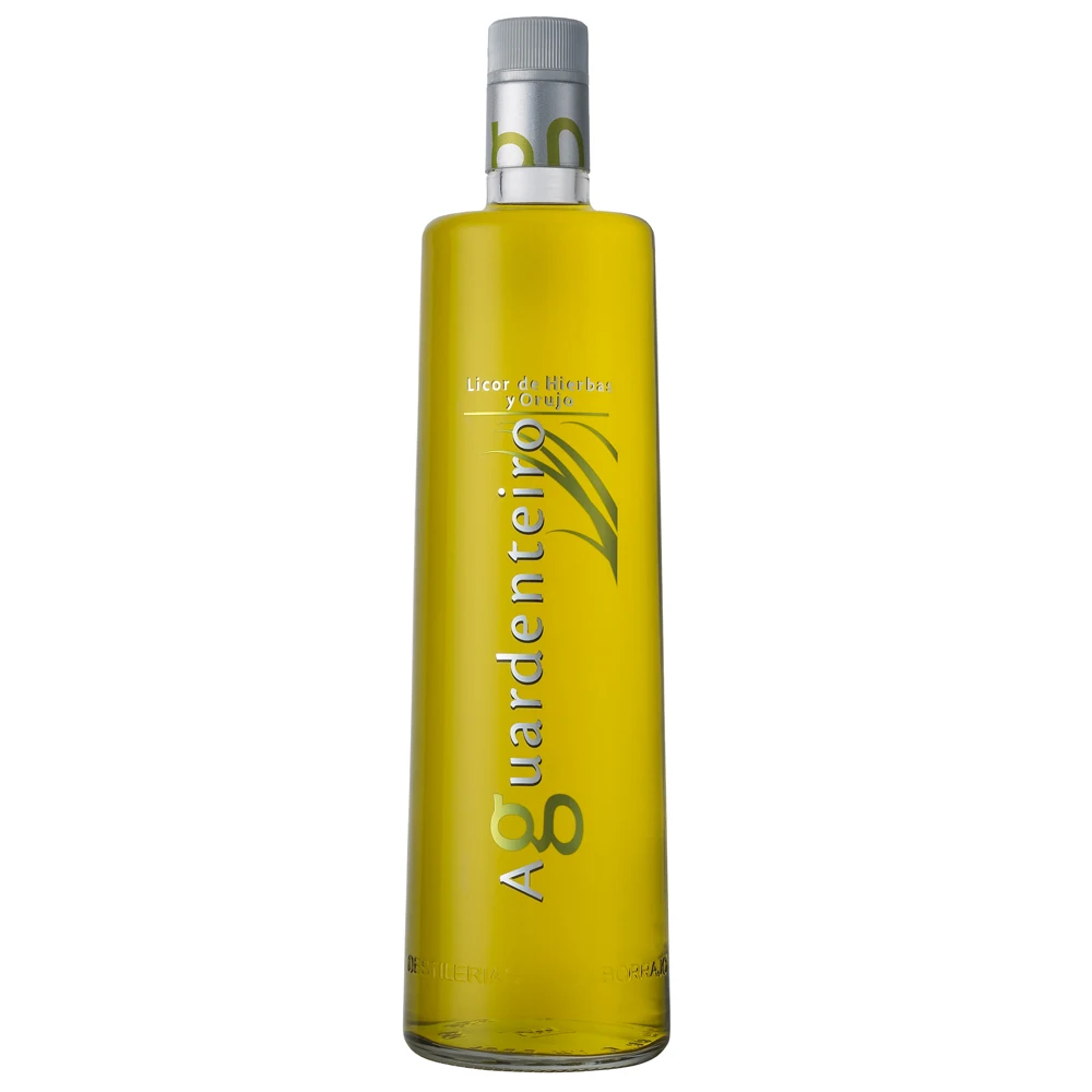
Grape Spirit with herbs - AGUARDENTEIRO - 0.70 L 