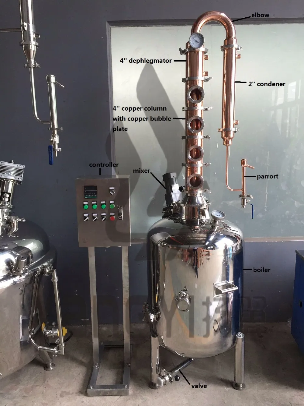 200L Alcohol Copper Vodka Distillation Equipment - Hot Sale