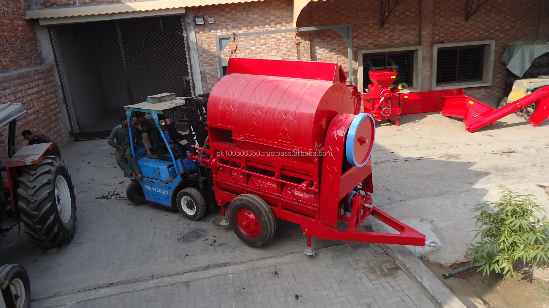 rice thresher (1)
