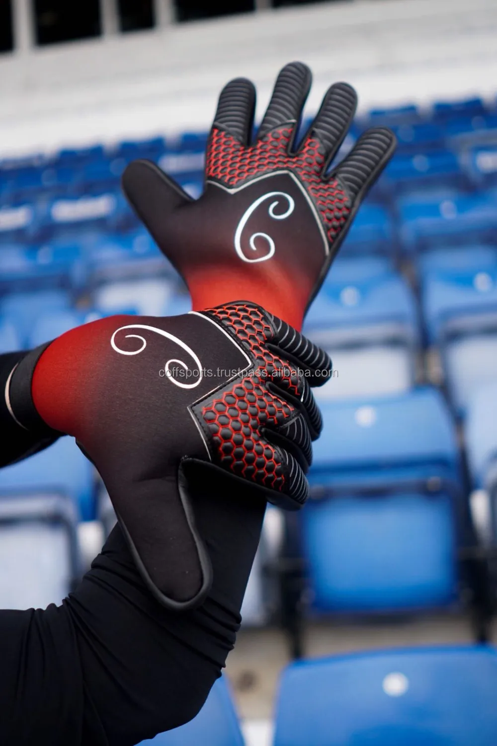 Strapless Goalkeeper Gloves New Design 2020 Hot Sale High Quality