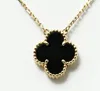 Pre-owned Used Van Cleef & Arpels Gold Chain jewelry Necklaces for wholesale to jewellers and fashion stores