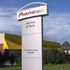 Center business district free standing Led lighting wayfinding guidance message pylon sign
