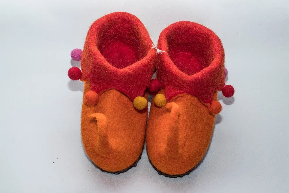 Handmade Organic Wool Felt Shoes With Leather Sole / Handmade In Nepal