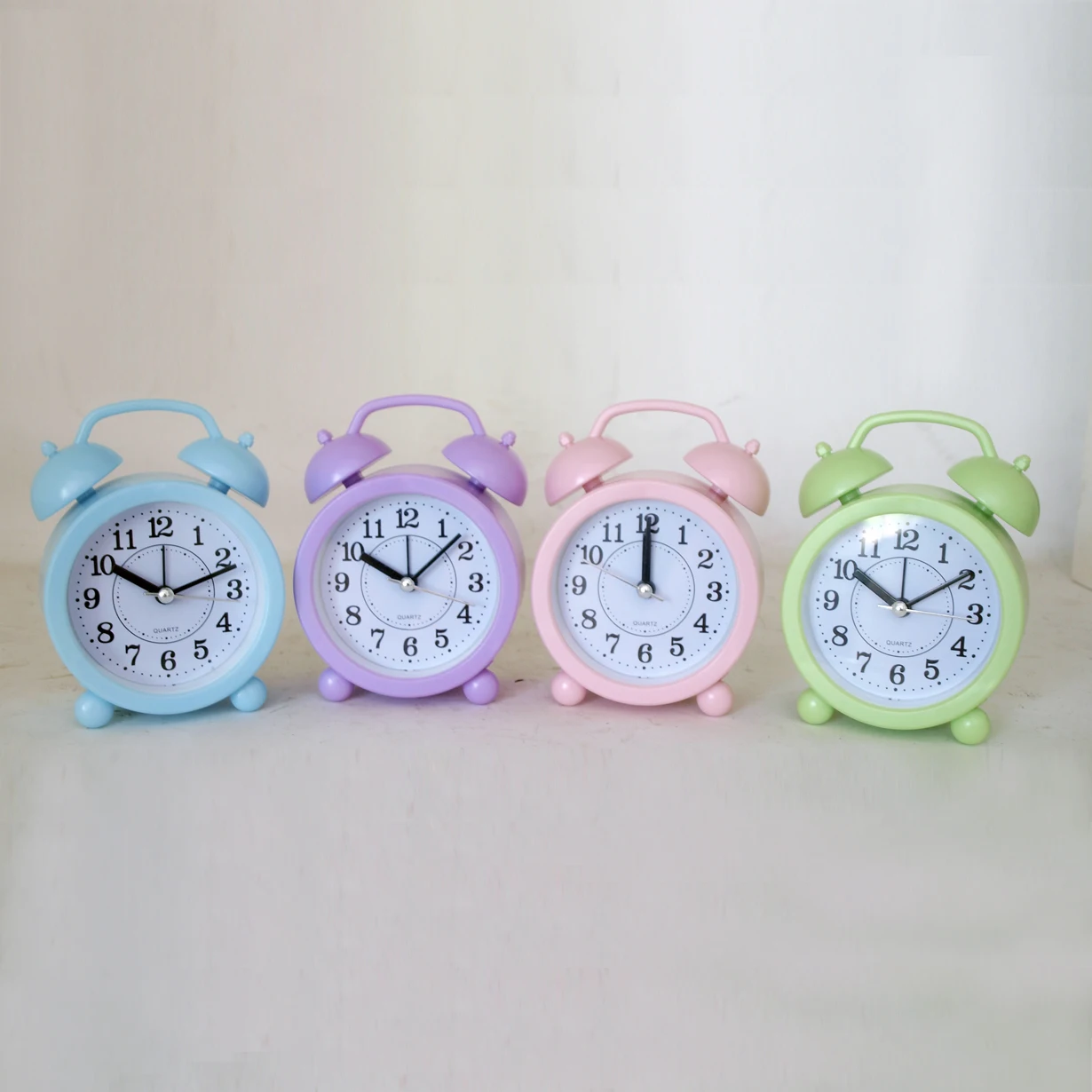 Analog Round Mini Wholesales Desk Bulk Alarm Clock - Buy Pretty Alarm ...
