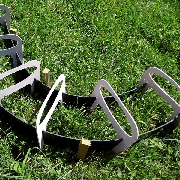 
Flexible curb for garden 