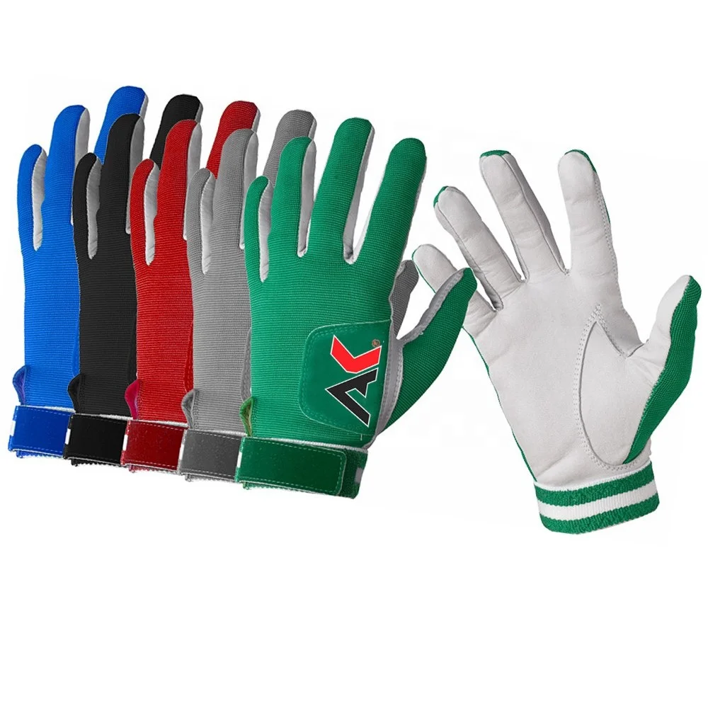 neumann football gloves
