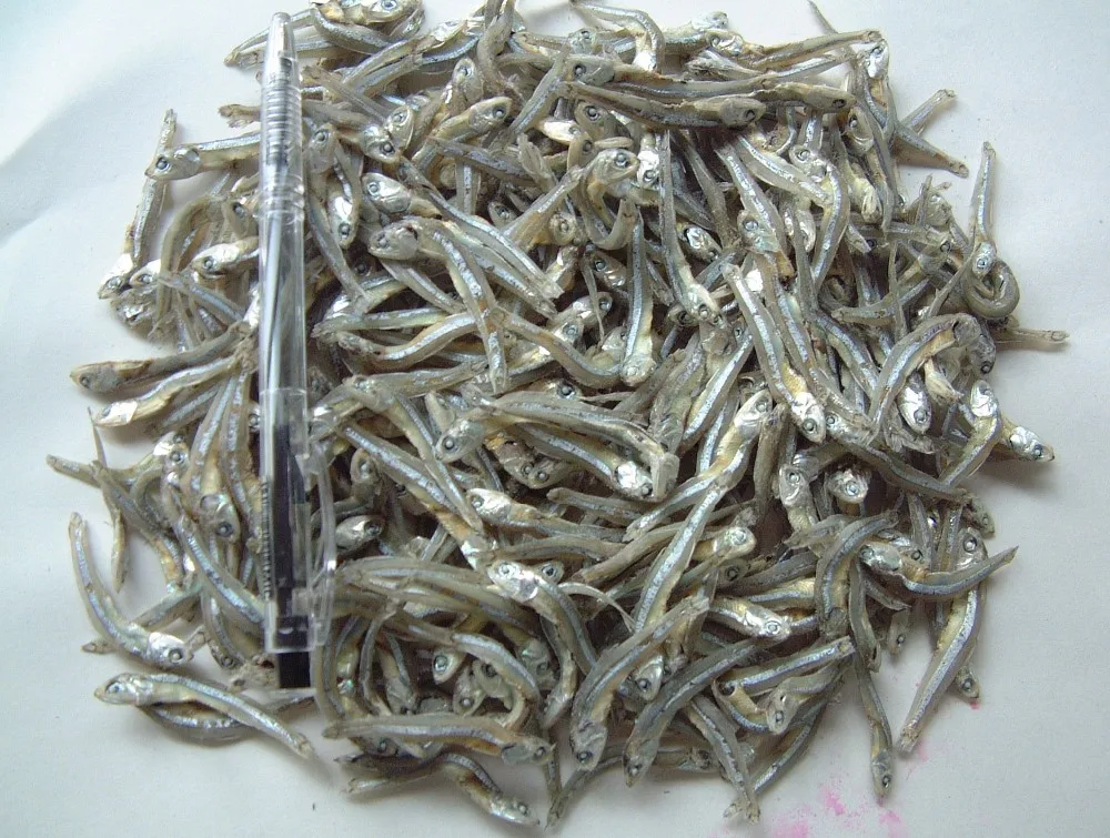 DRIED WHITE ANCHOVY FISH