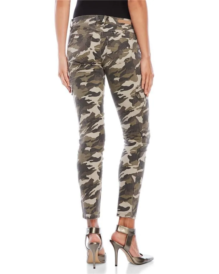 camo cargo skinny jeans