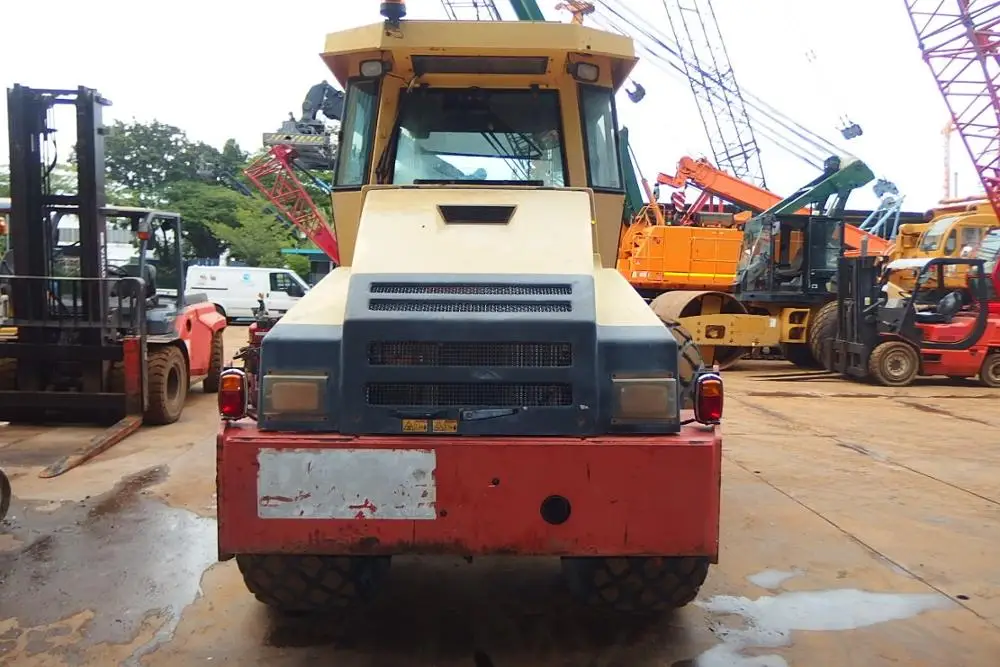 
DYNAPAC CA302D SOIL COMPACTOR FOR SALE 