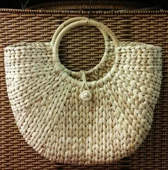 4 Tas Etnik Asli Indonesia Bikin Penampilan Kamu Tambah Kece Okezone Lifestyle