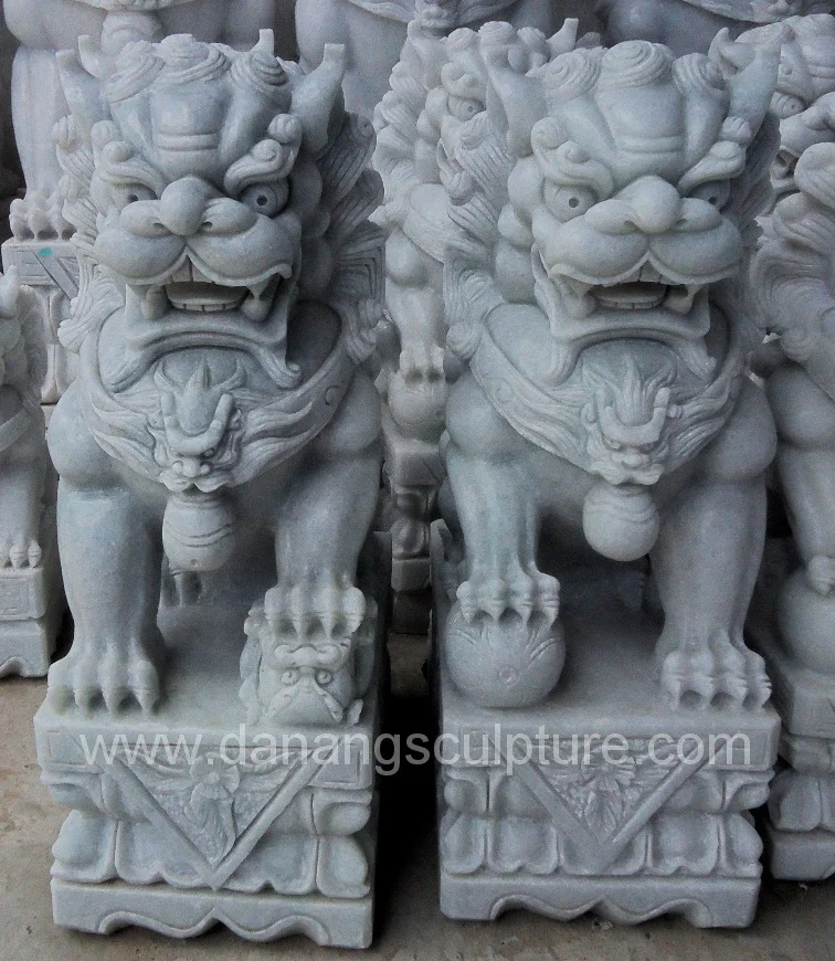 white foo dog statues