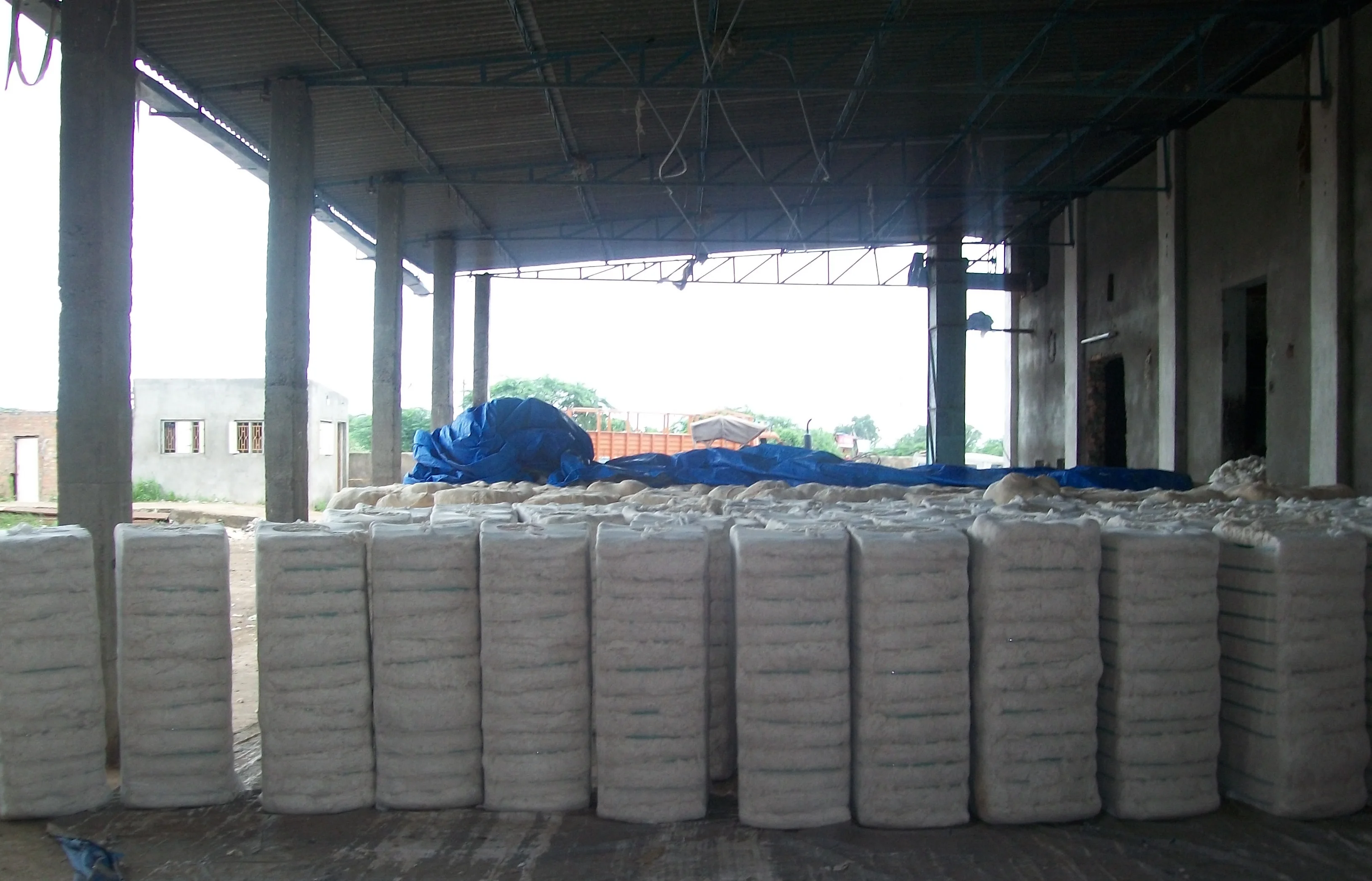 
COMBER NOIL UTILIZED IN SPINNING MILLS 