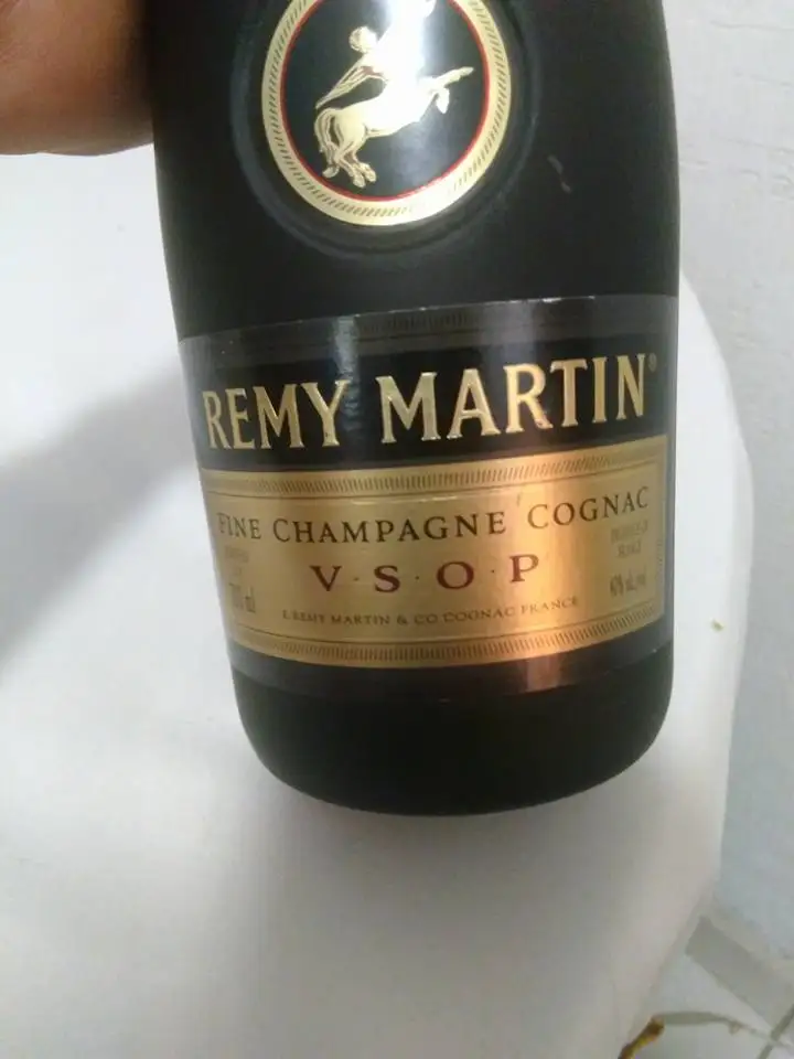 雷米马丁 vsop 优质香槟干邑