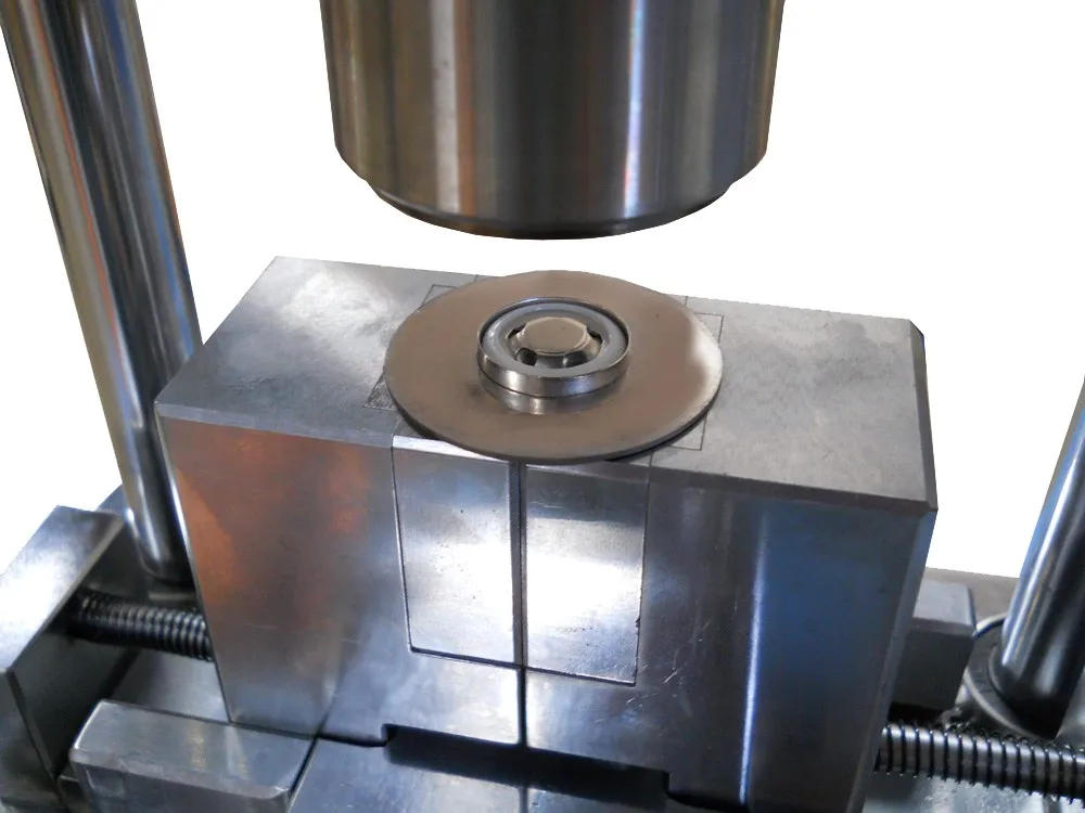 Factory Direct Hydraulic Sealing Machine For 50100 Cylindrical Cases